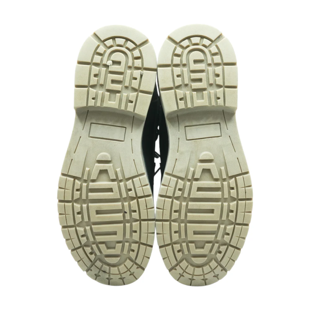 Gray Boots - Image 3