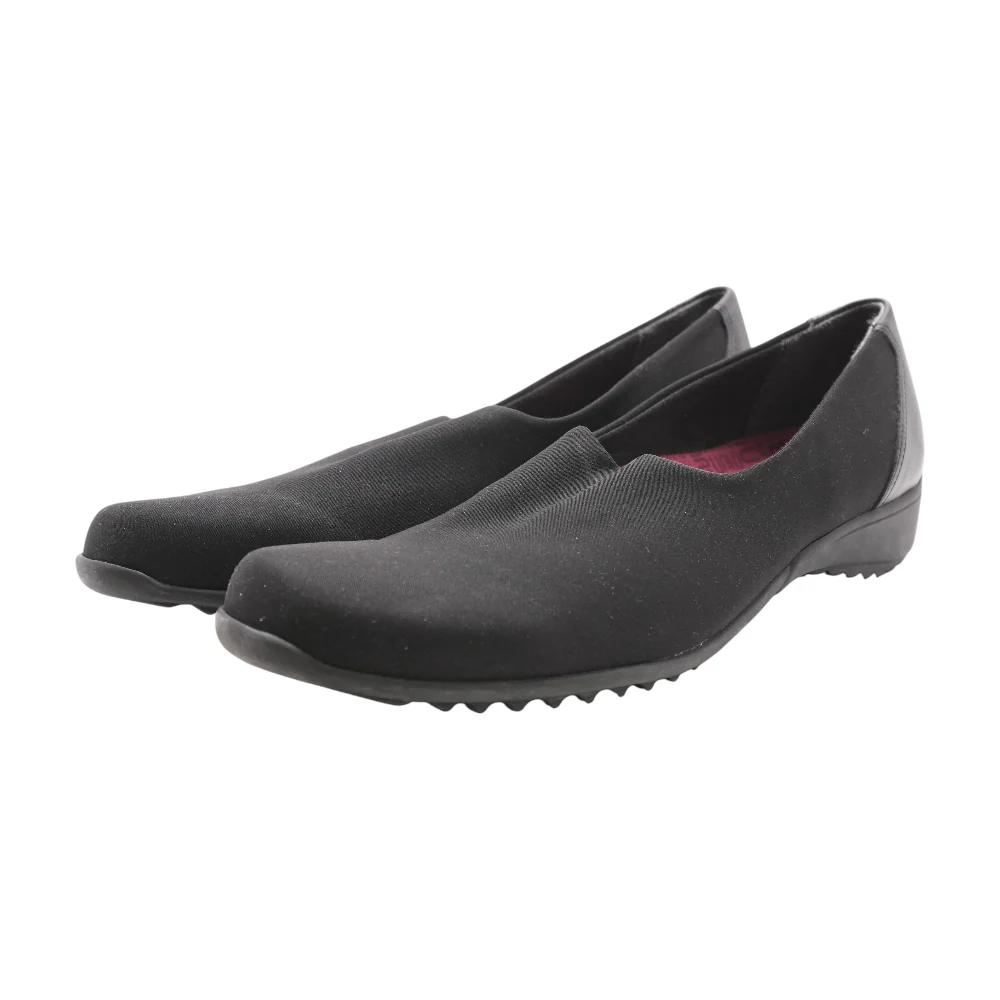 Black Flats