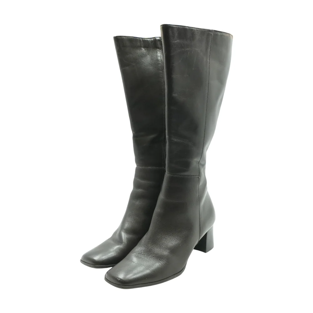 Brown Boots