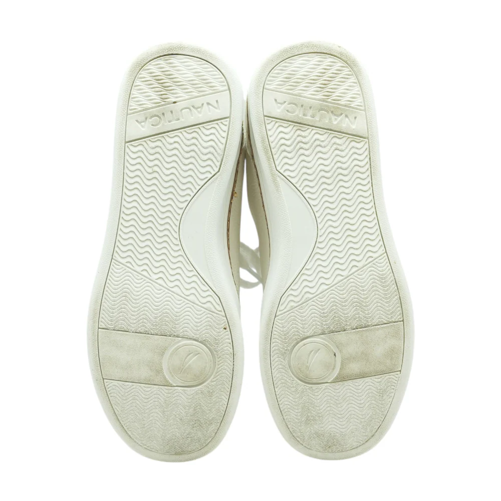 White Athletic Shoes - Image 3