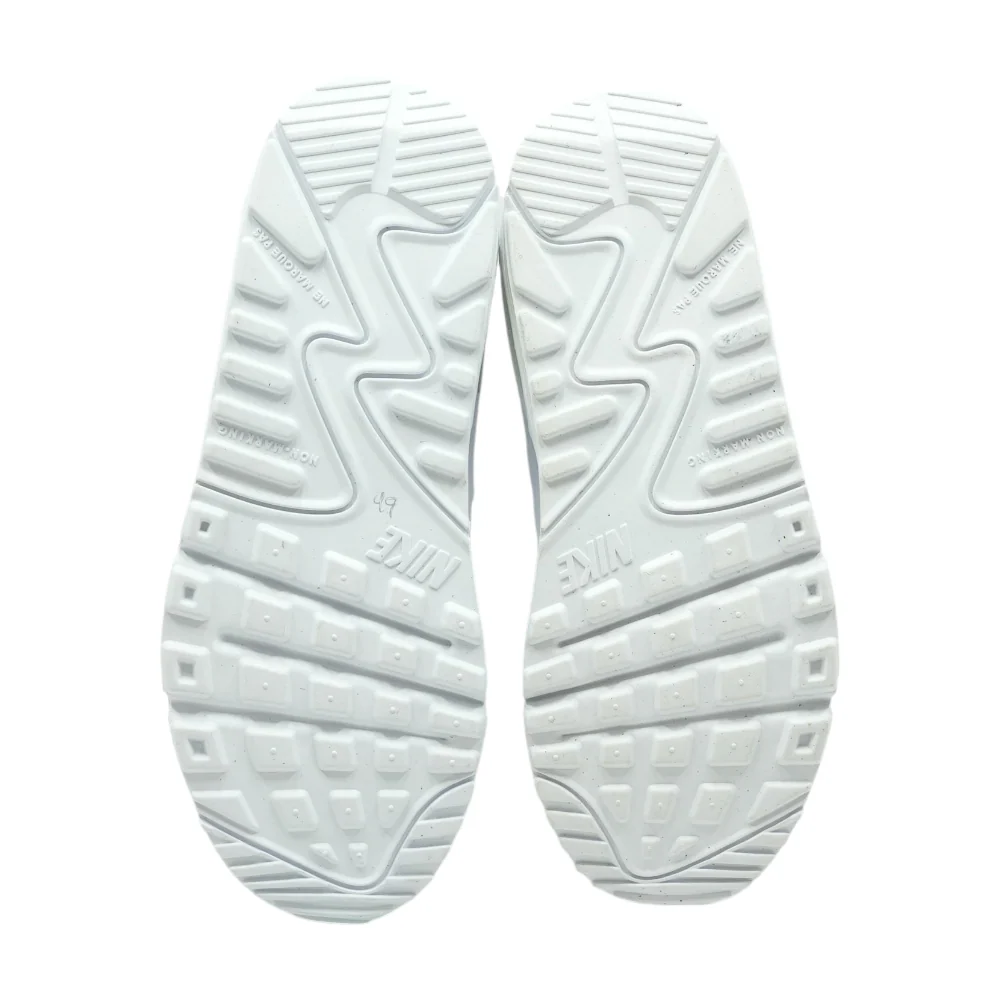 White Athletics Shoes - Image 3