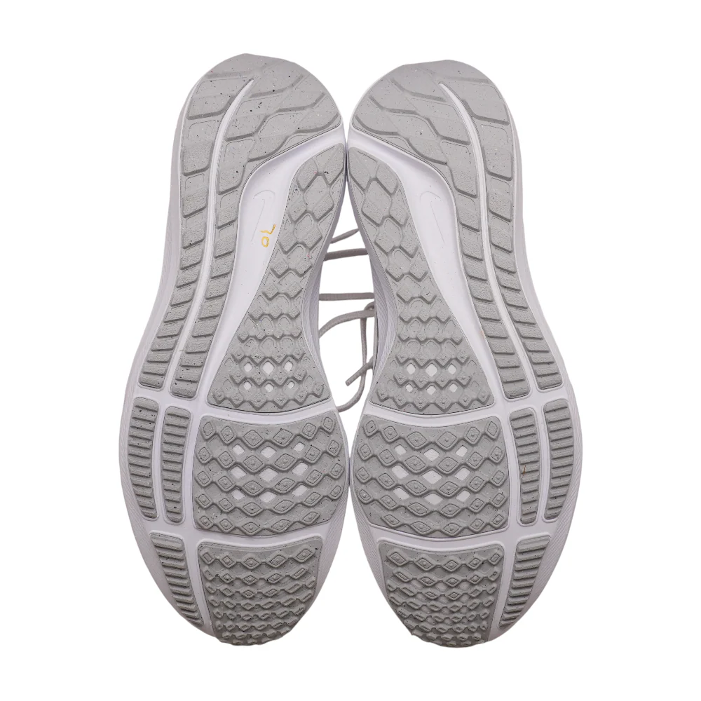 Pegasus 40 Athletic Shoes - Image 3