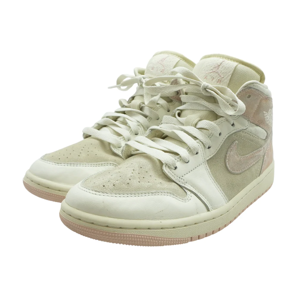 Jordan 1 Mid SE Athletic Shoes