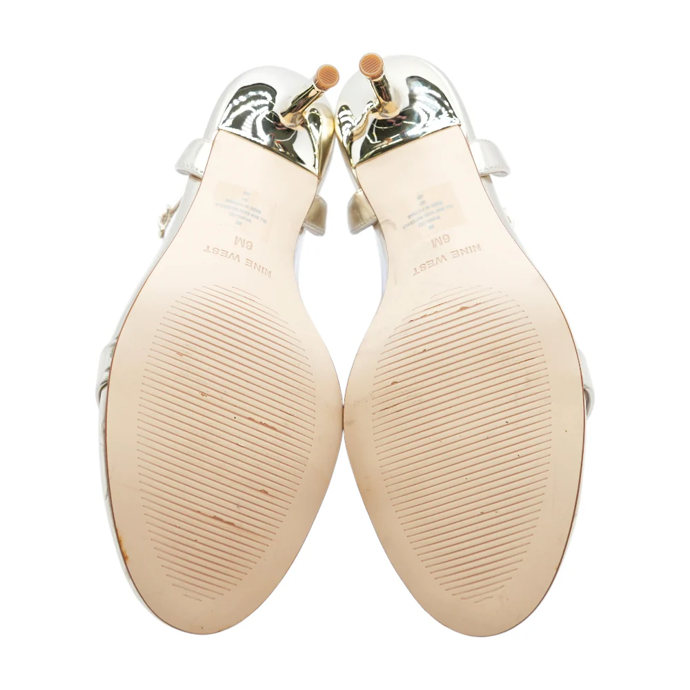 Gold Heels - Image 3