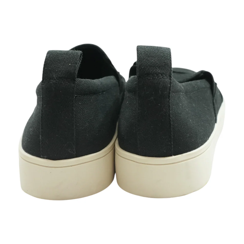 Black Flats - Image 2