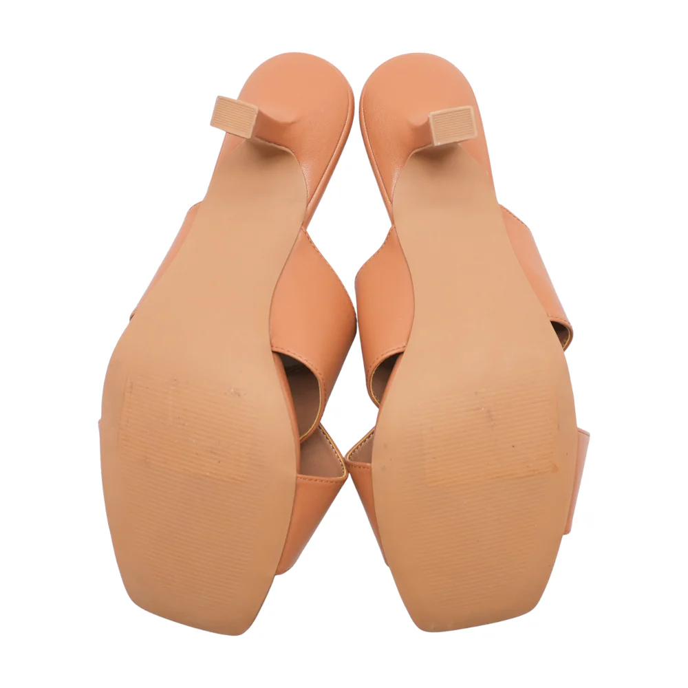 Brown Heels - Image 3