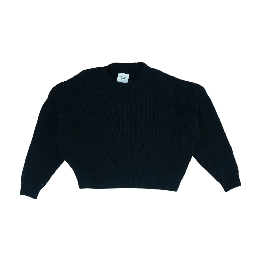 Black Pullover Sweater