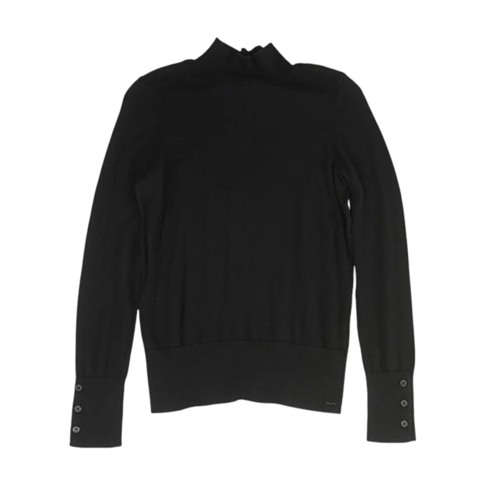 Black Pullover Sweater