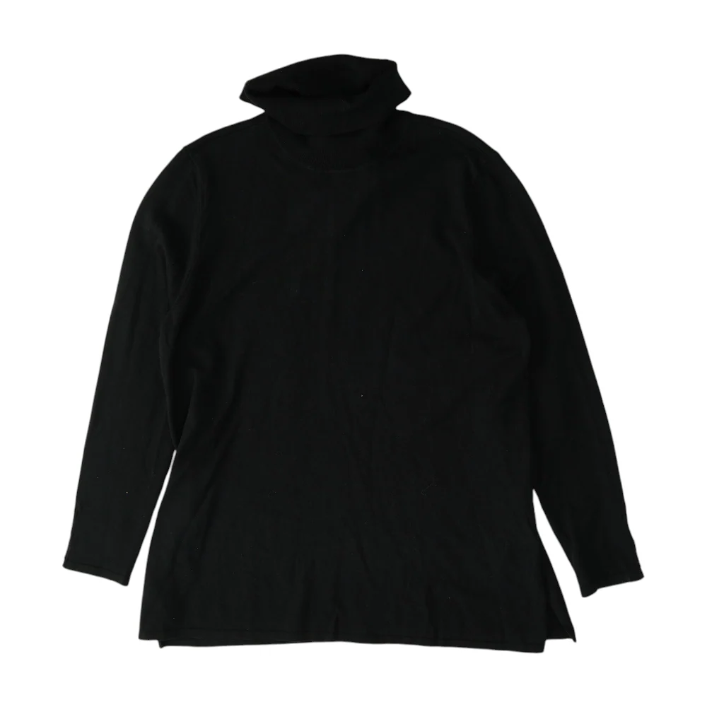 Black Pullover Sweater