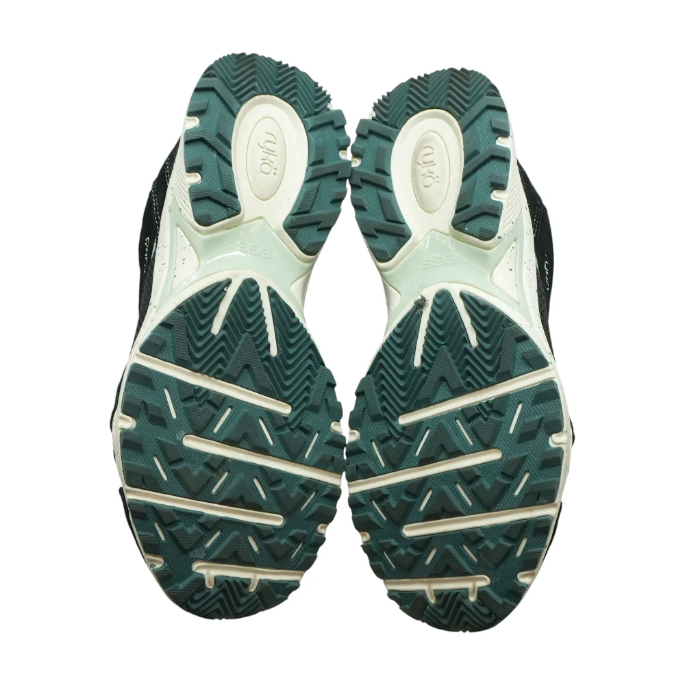 Sky Walk Low-Top Athletic Shoes - Image 3