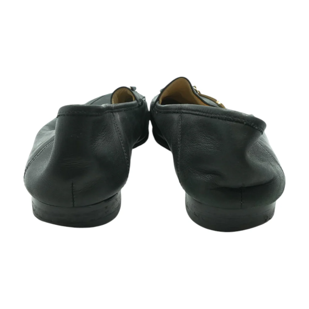 Black Flats - Image 2