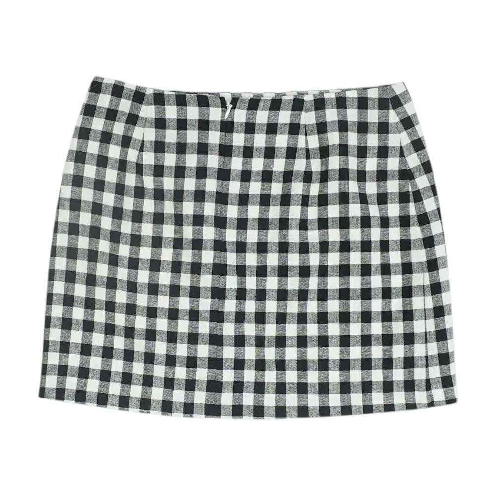 Black Check Mini Skirt - Image 2