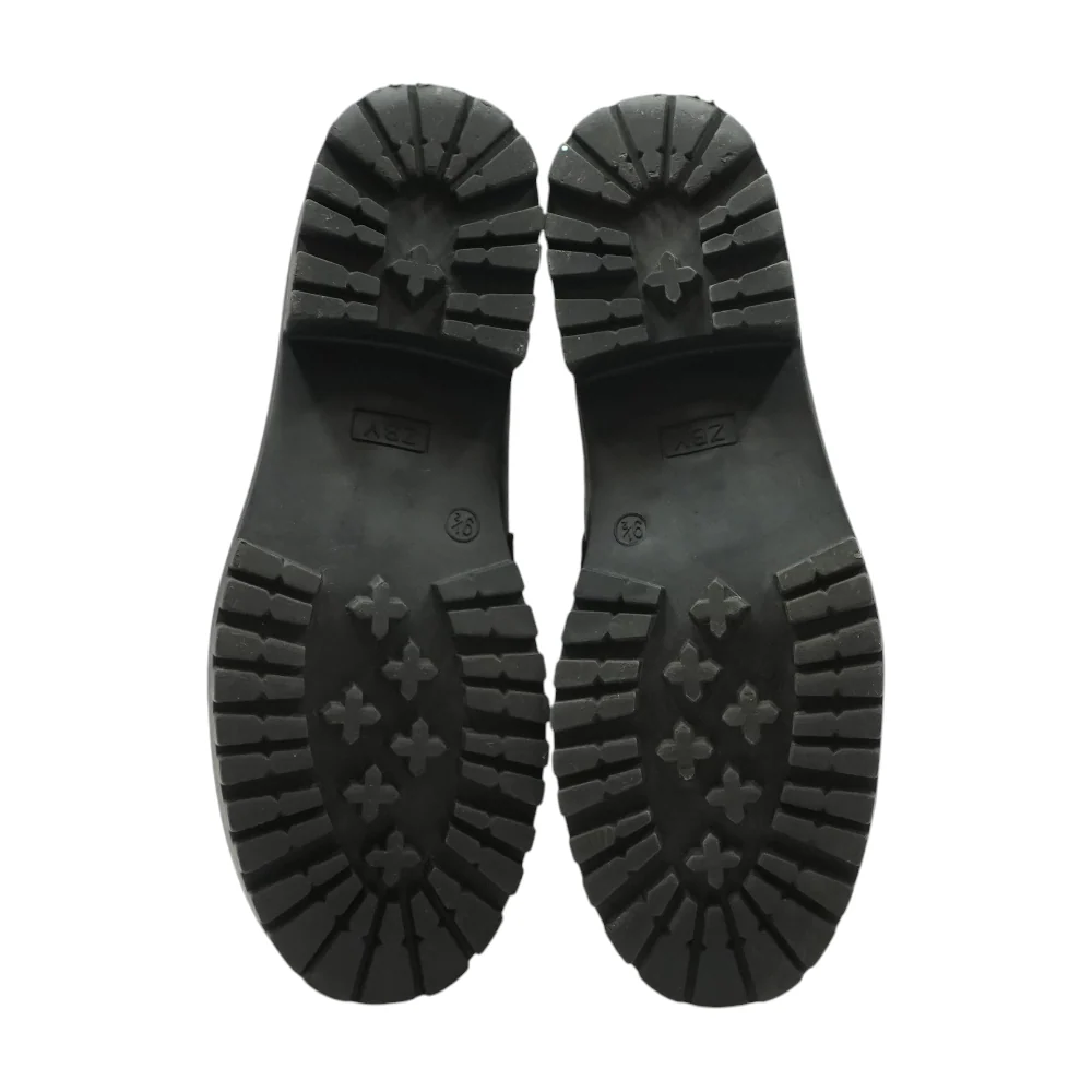 Slip-On Flats - Image 3
