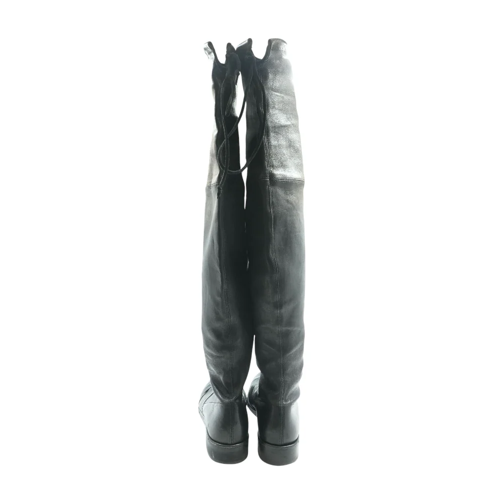 Black Boots - Image 2