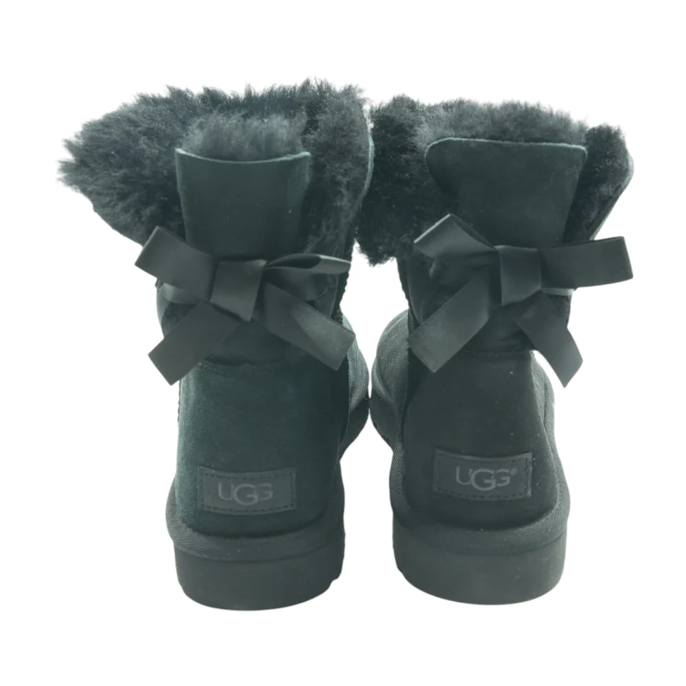 Black Boots - Image 2