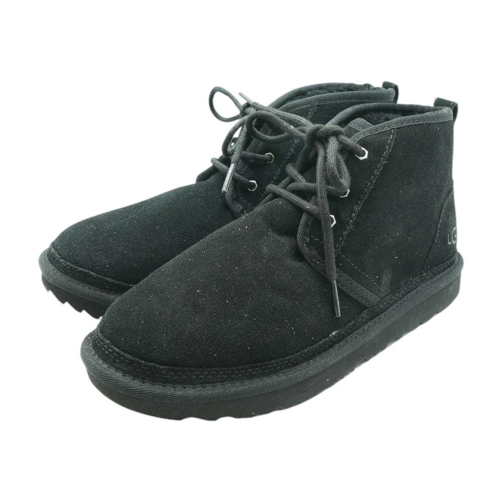 Black Boots