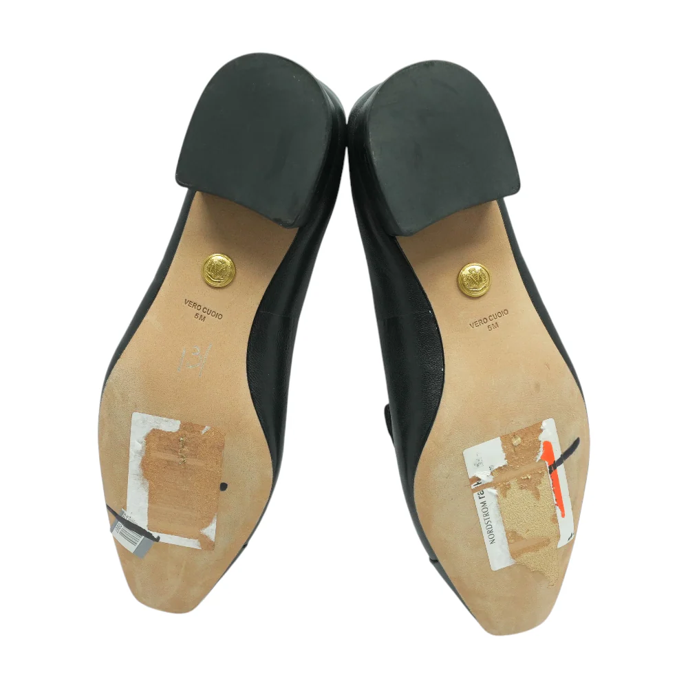 Black Flats - Image 3