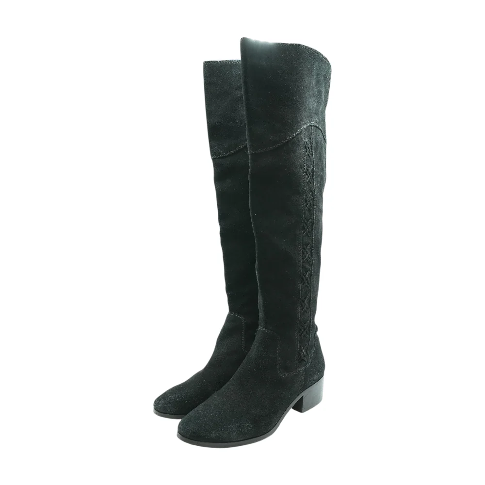 Black Boots