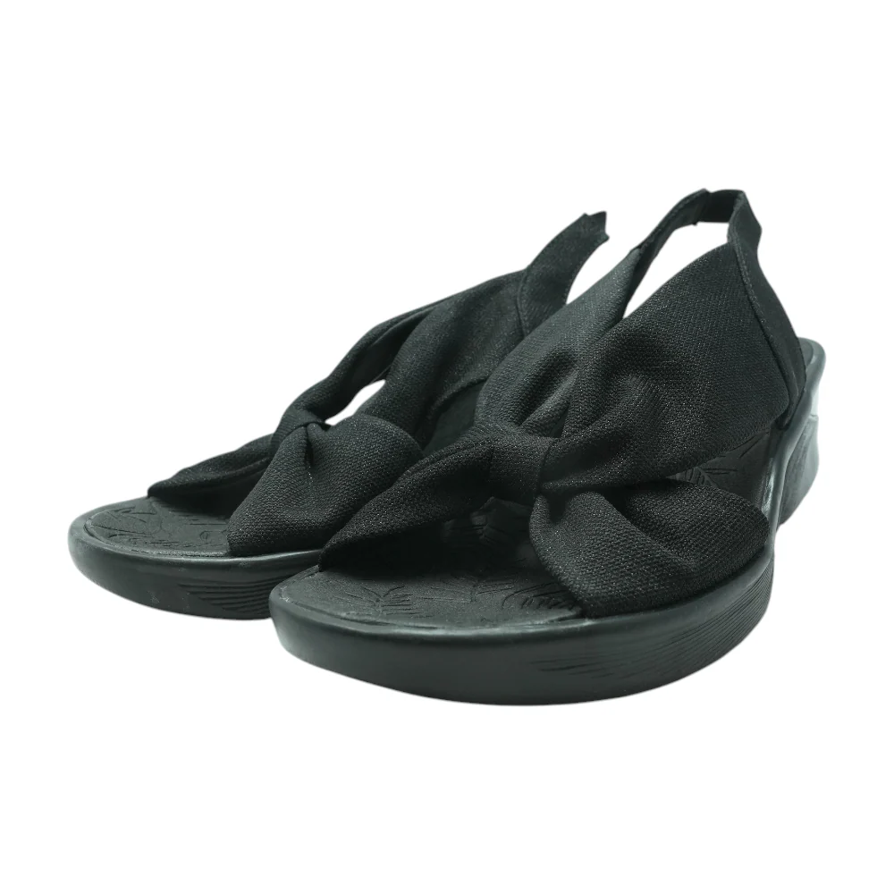 Black Wedged Sandals
