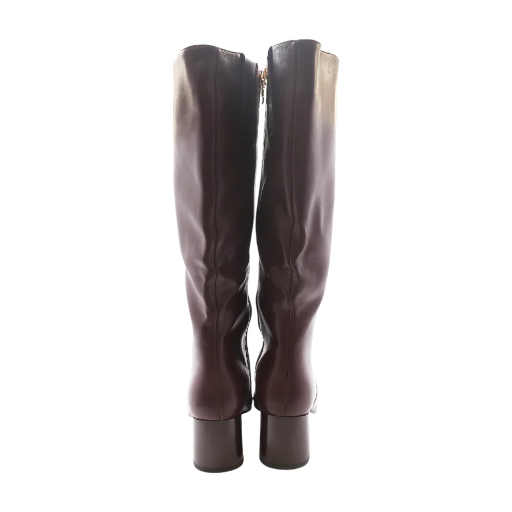 Red Boots - Image 2
