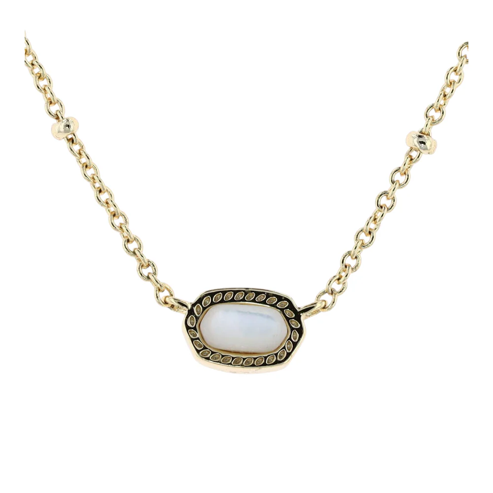 Costume Pendant Necklace - Image 3