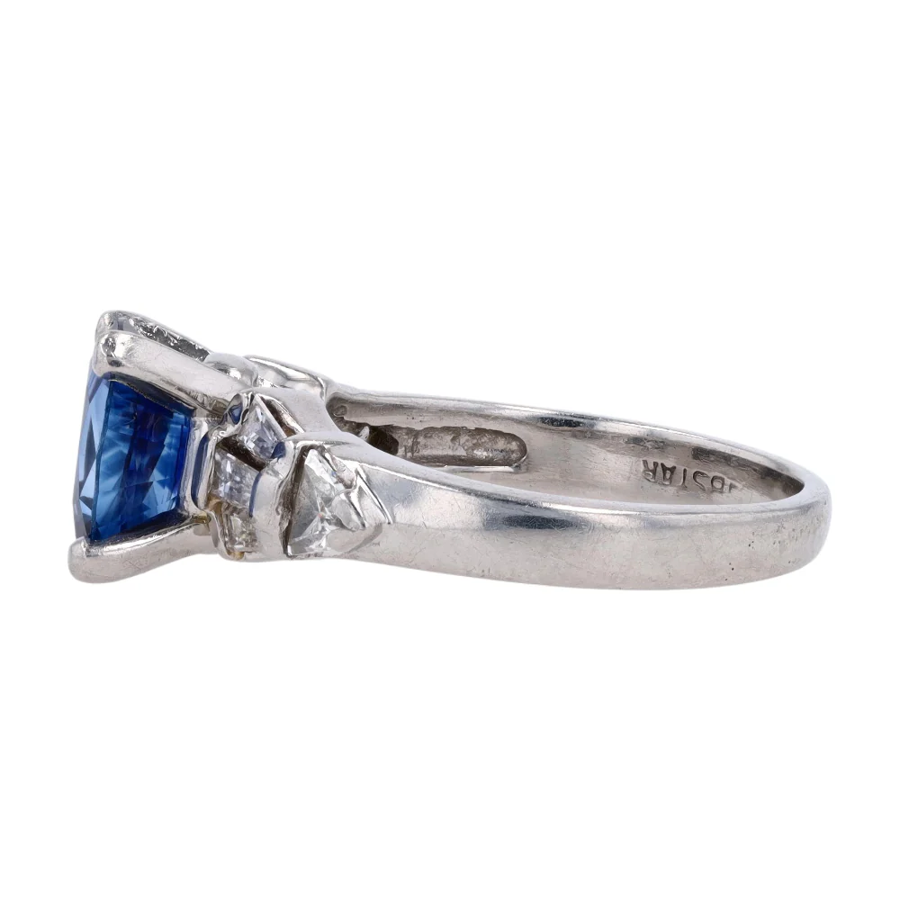 2 1/2 ctw Platinum Sapphire Fashion Ring - Image 2